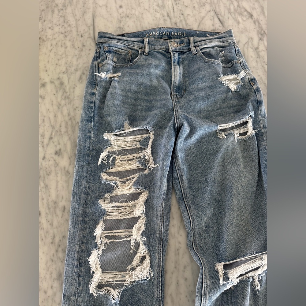 American Eagle Outfitters Blue Boyfriend Jeans Distressed 10 - Picture 2 of 6